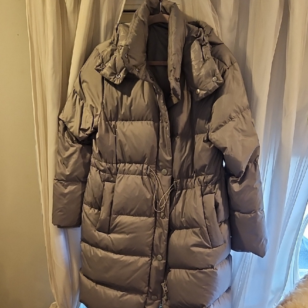 Coach Women's Gray Puffer Coat